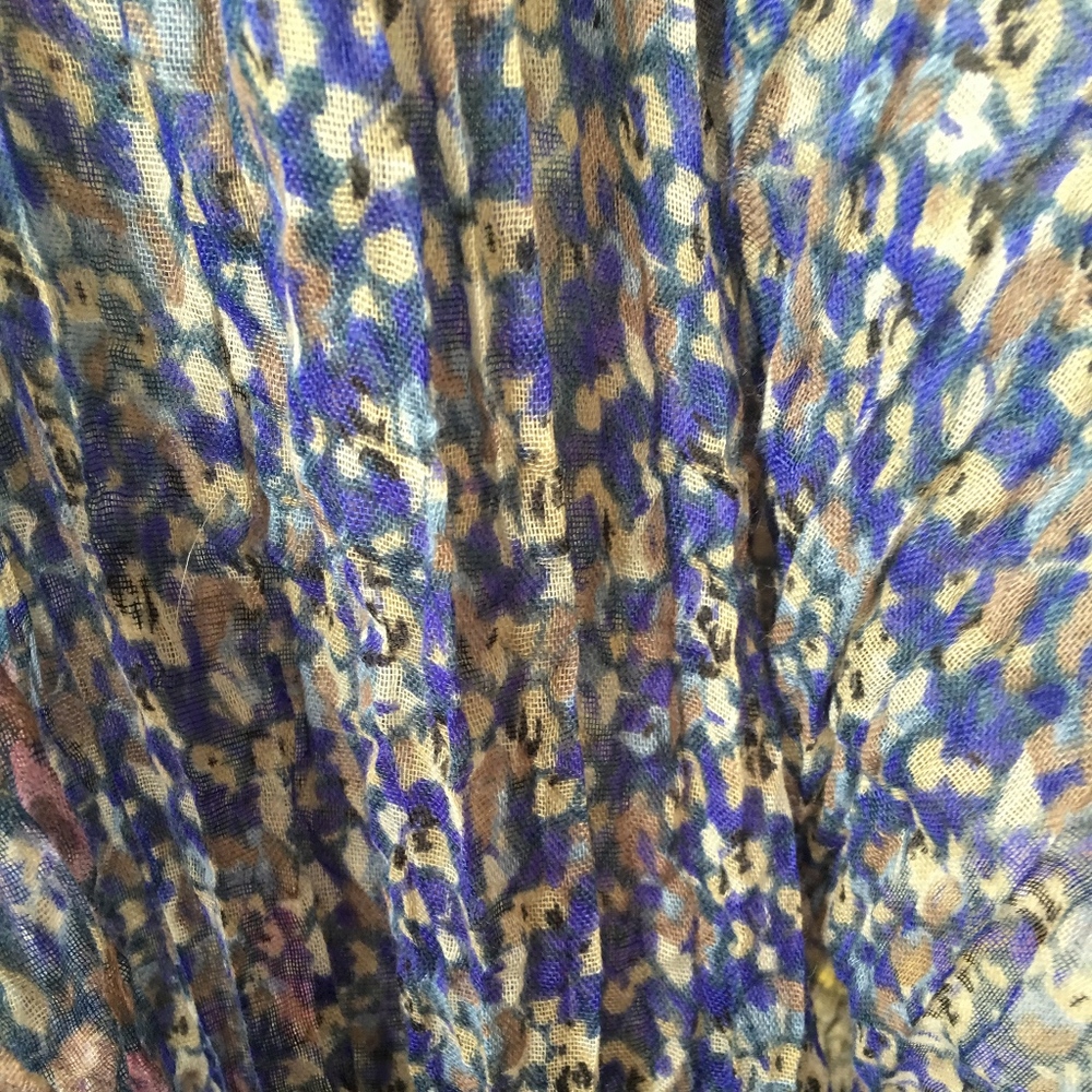 Scarf - Picture 3 of 3